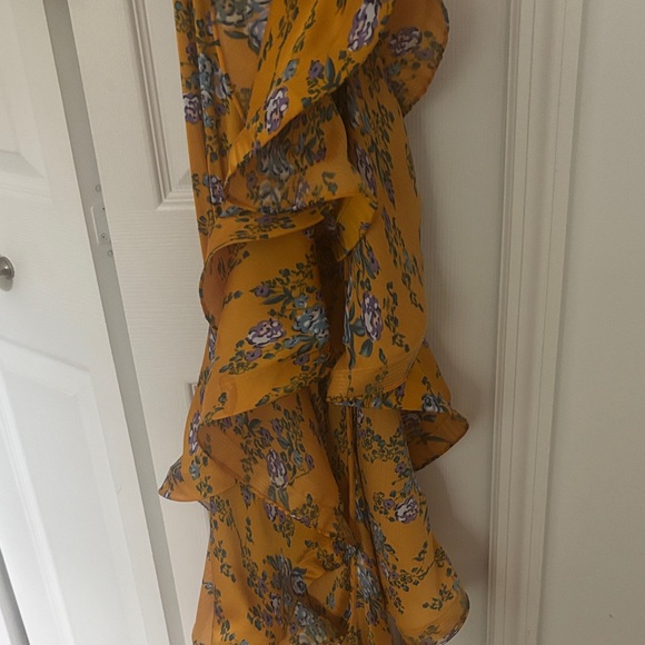 Bronx and Banco Asymmetrical Yellow Floral Dress - Picture 3 of 4
